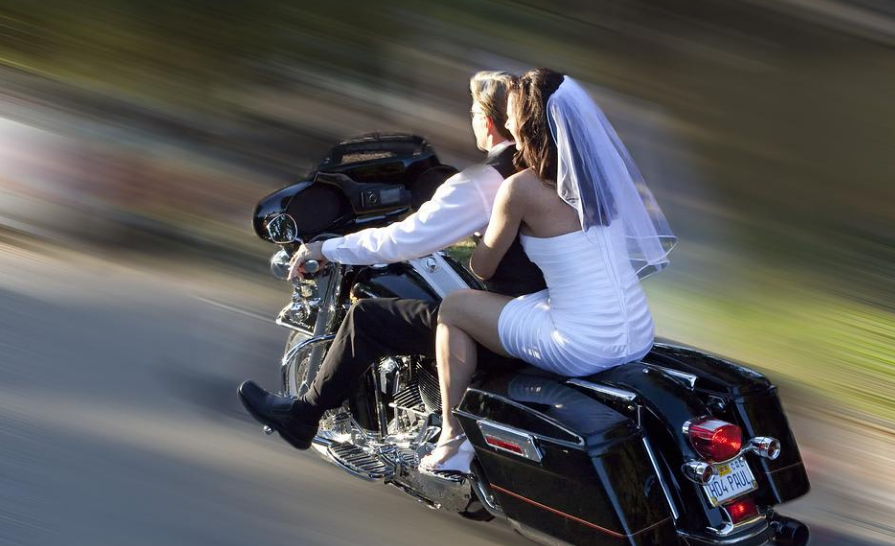 Motorkářská svatba